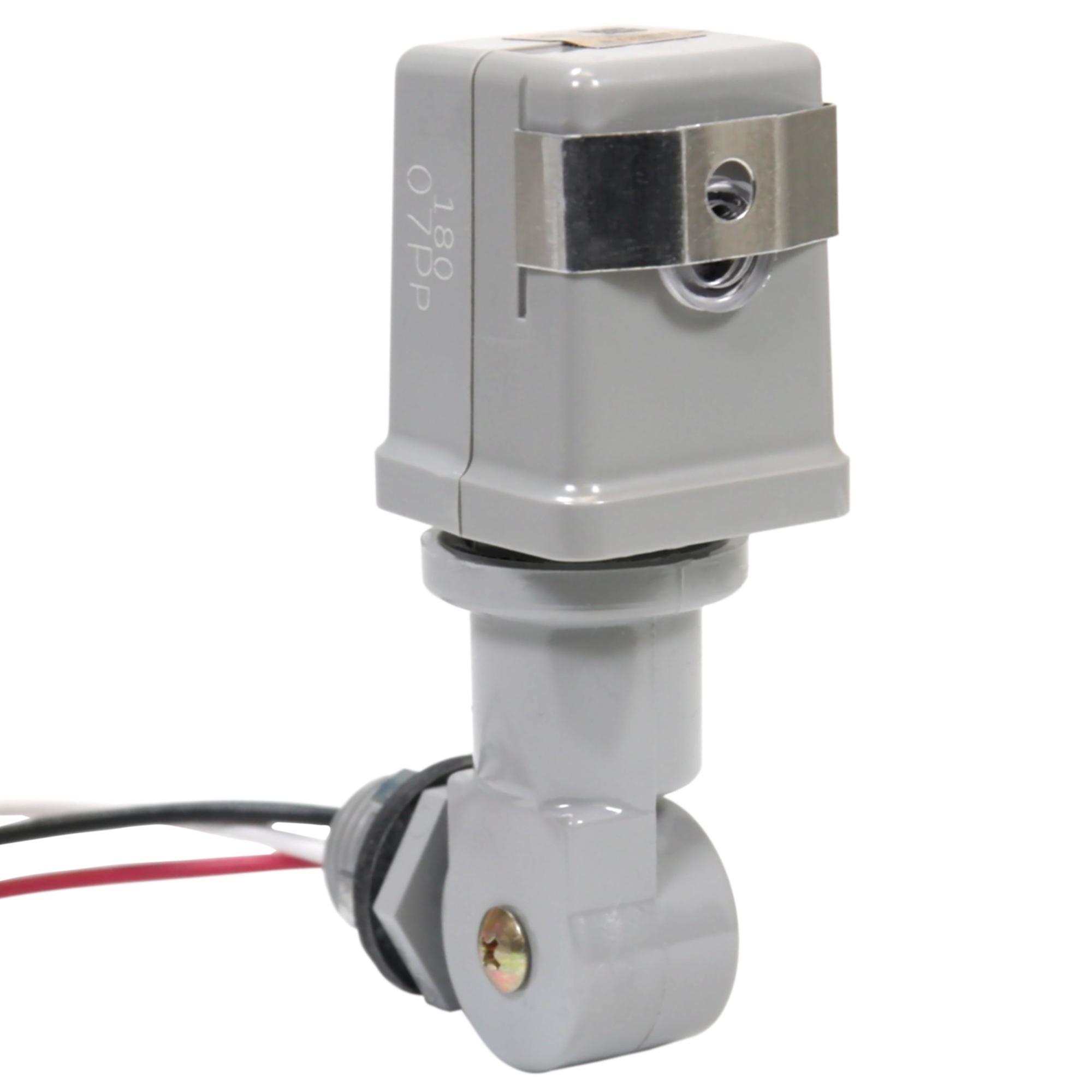  - Stem & Swivel Mounting Photocontrols